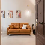 The Rent - Modern Two-bedroom In Esquilino Area Appartement *